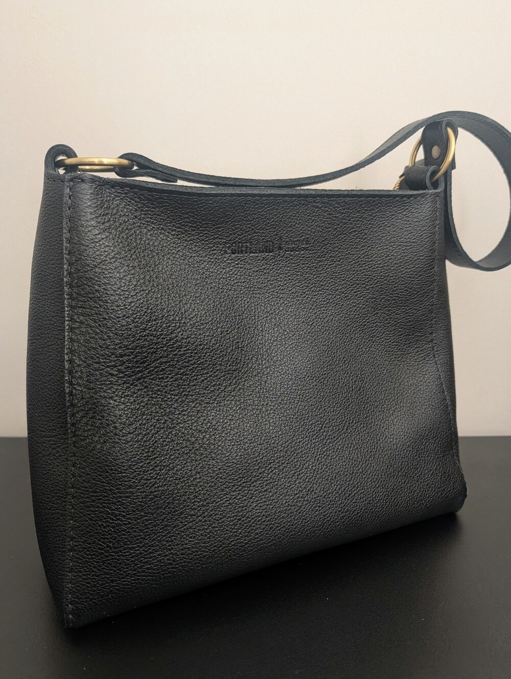 BNNU Portland Leather Small Pebbled Black Triangle NWOT